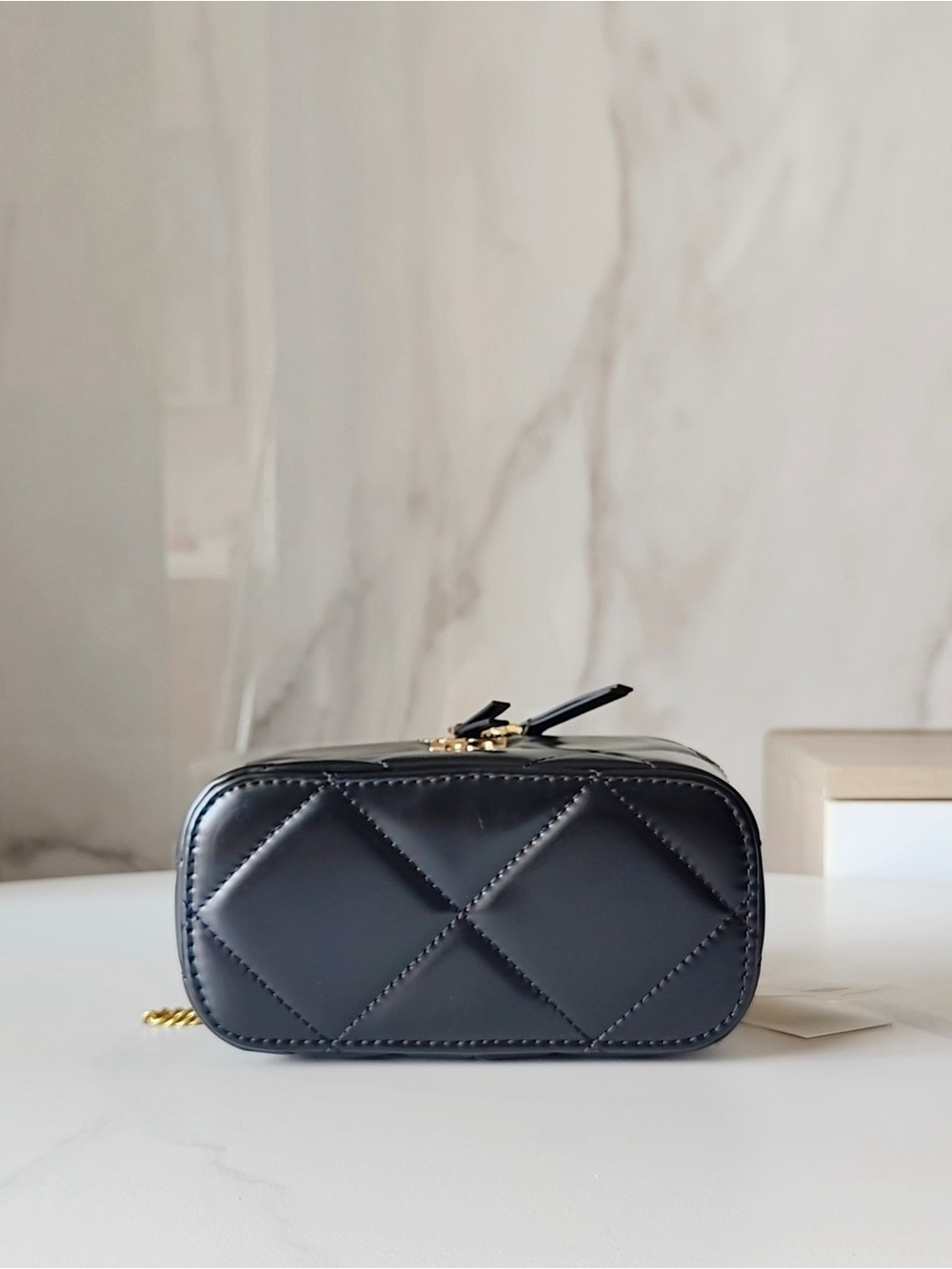 Tory Burch Quilted Top-Handle Crossbody Bag in Black - Picture 4 of 5